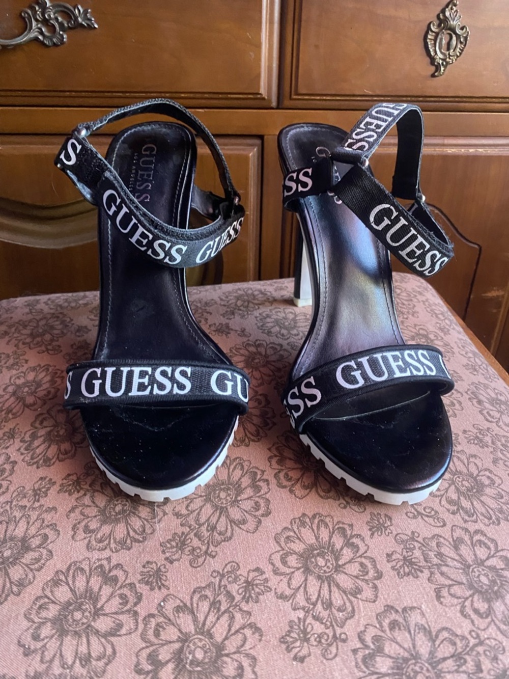 GUESS Black and White Logo Strap Platform Heels